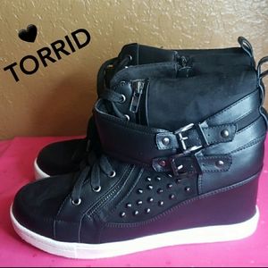 NWOT Torrid wedge sneaker heel